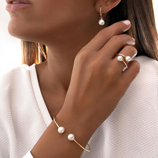 Elegant Pearl Jewelry Trio Set